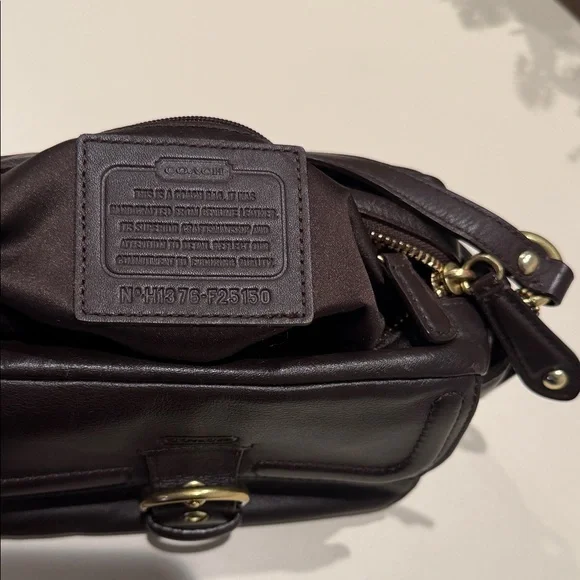 Vintage COACH Campbell Leather Camera Crossbody Bag - Picture 15 of 15